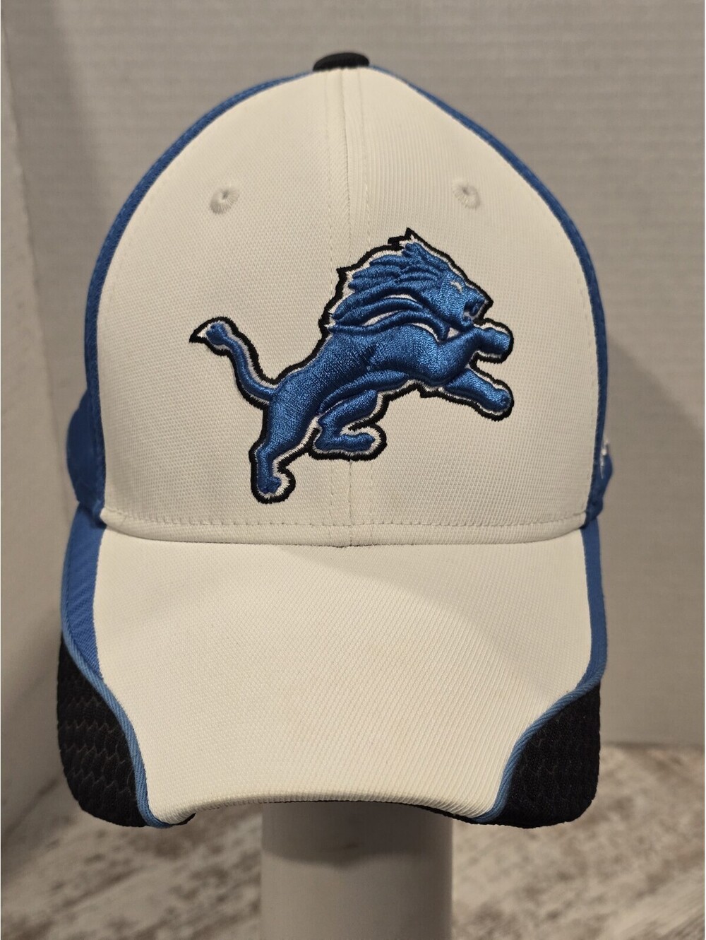 New Reebok On Field Detroit Lions Blue/White Hat Size: Sm/Med
